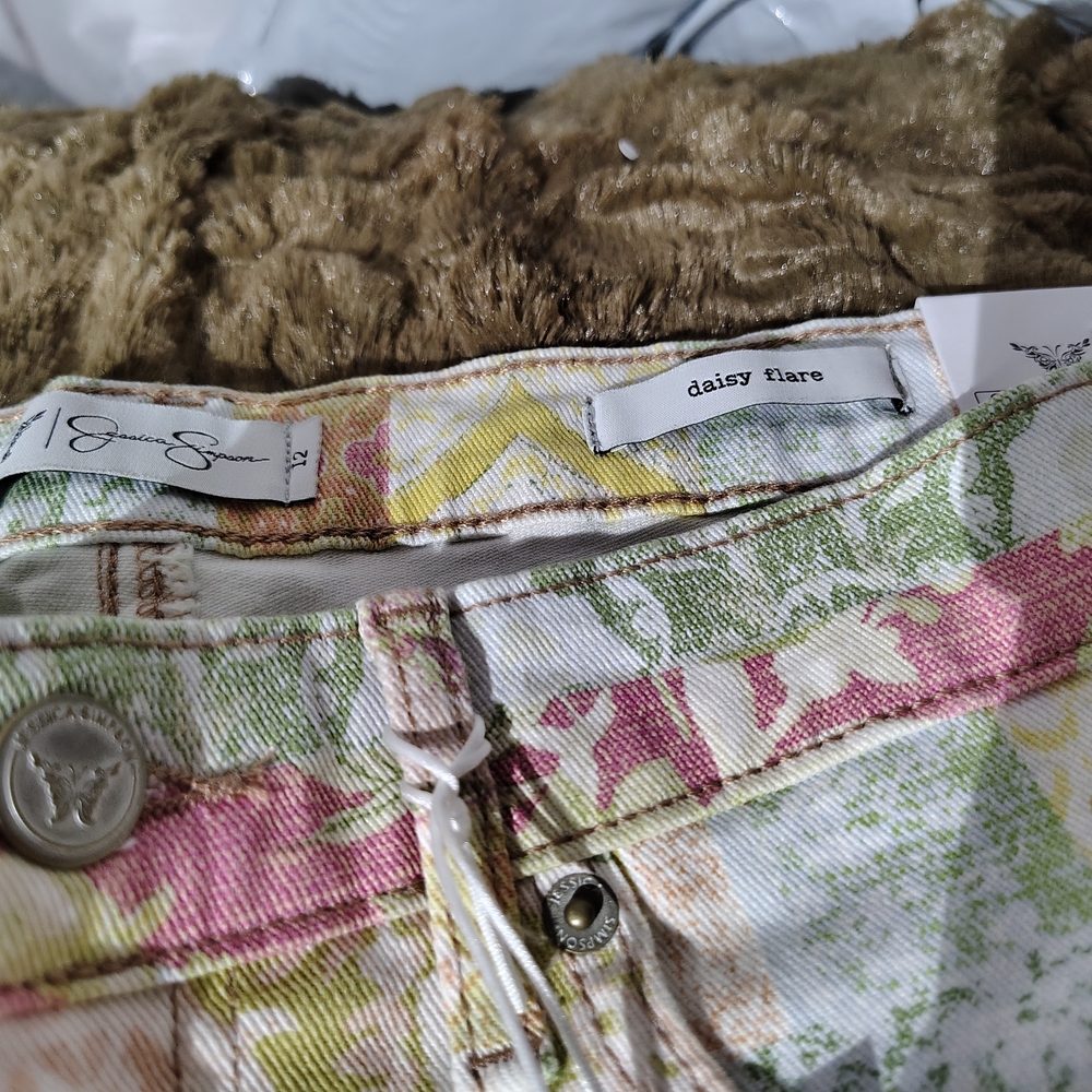 Jessica Simpson Daisy Flare Floral Jeans - Picture 6 of 8